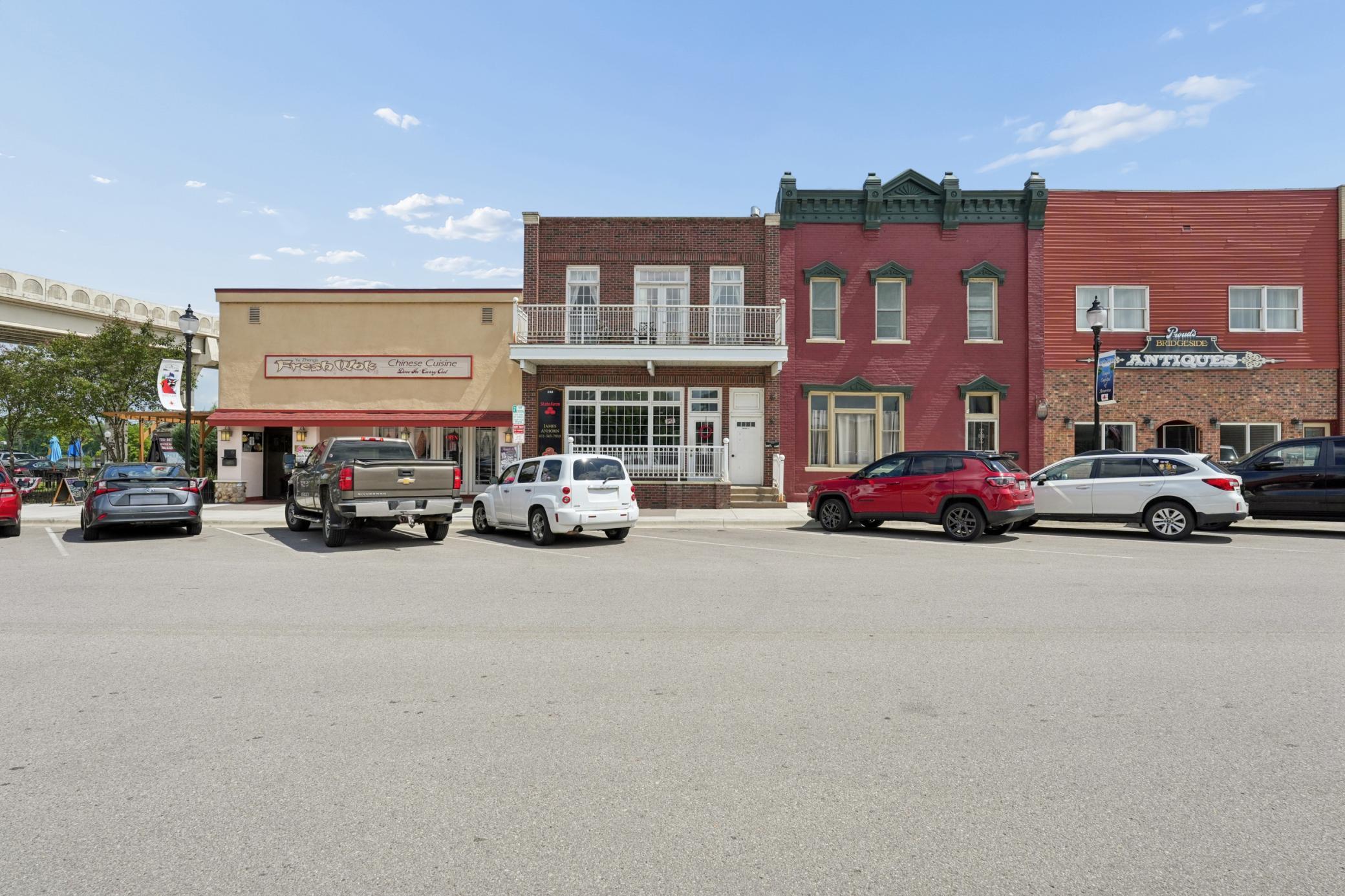 Homes for sale in Wabasha, MN | 248 Main St W, Wabasha, MN 55981 | MLS# 7089496