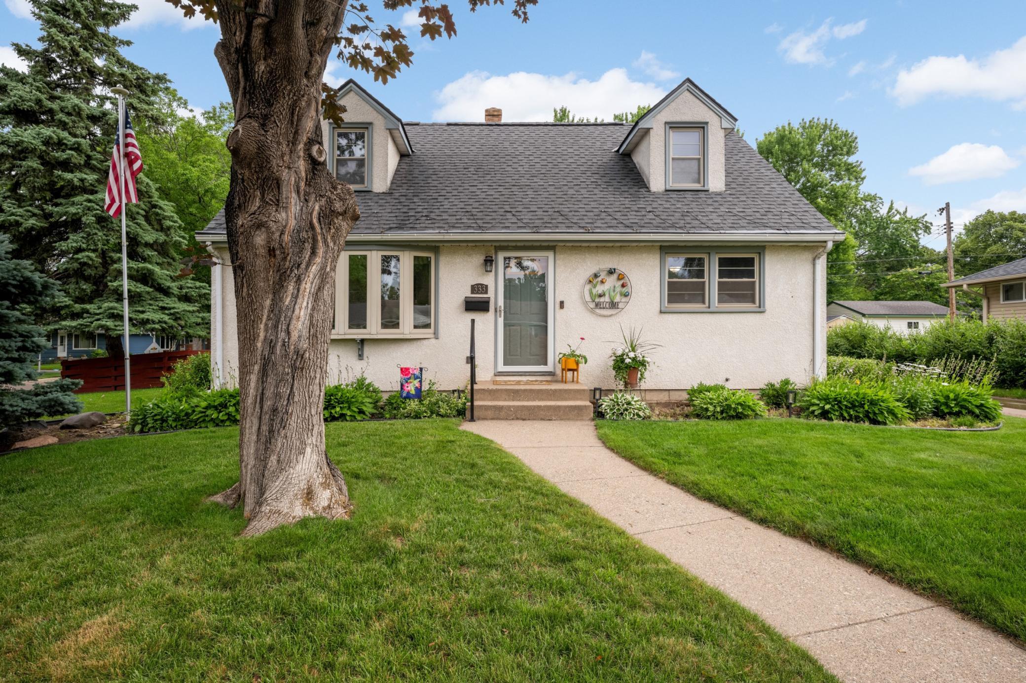 1st image of 333 Emerson Ave W, Saint Paul, MN 55118 | MLS# 7089554