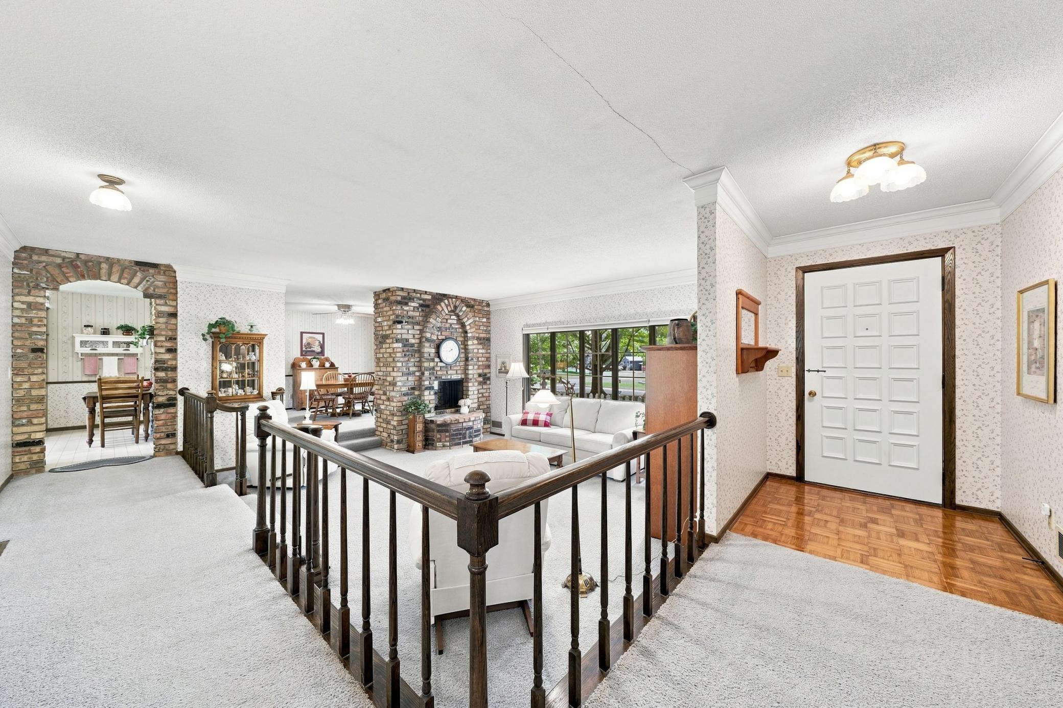 4th image of 12199 Robin Rd N, Maple Grove, MN 55369 | MLS# 7089604