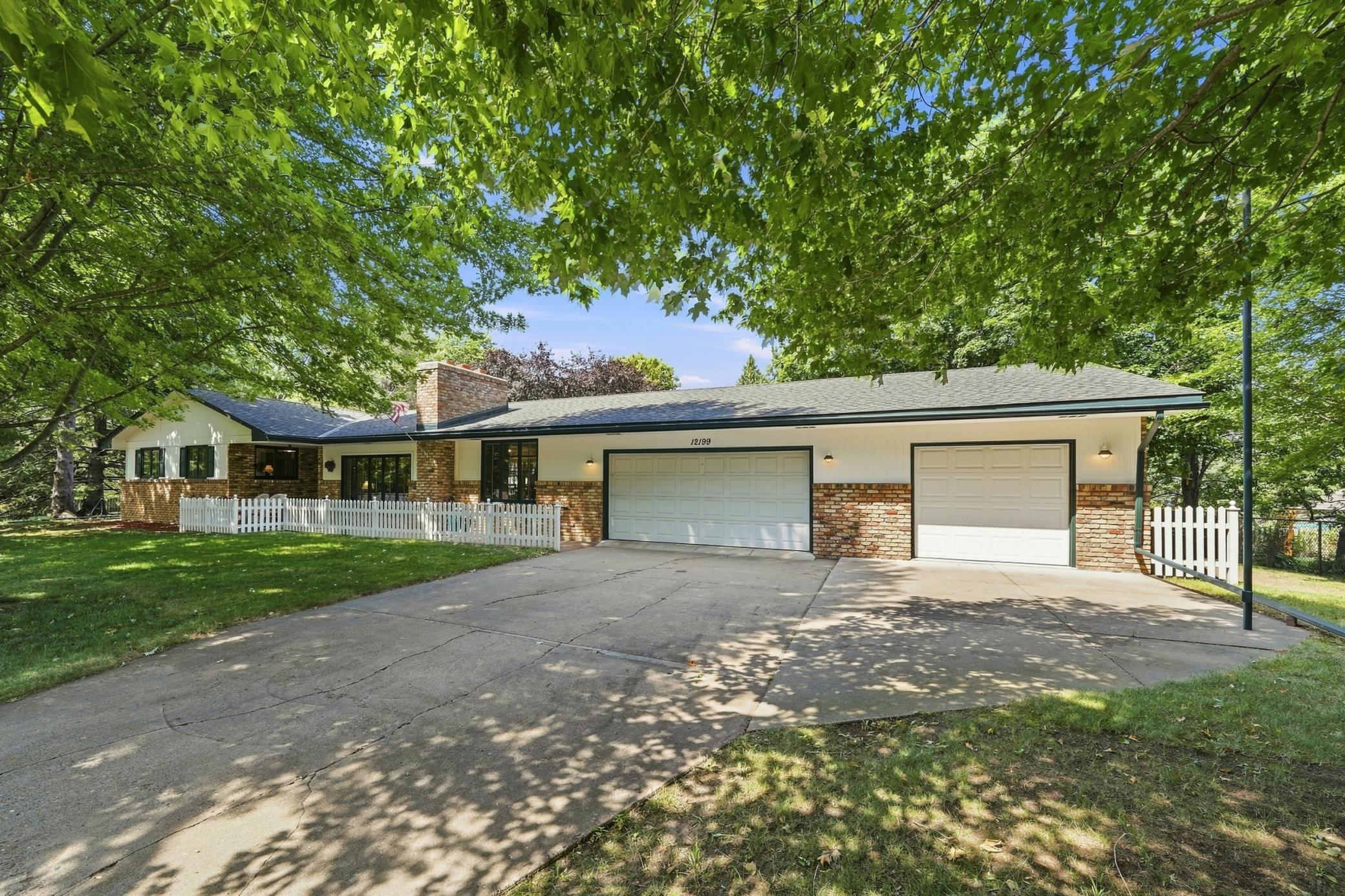 27th image of 12199 Robin Rd N, Maple Grove, MN 55369 | MLS# 7089604