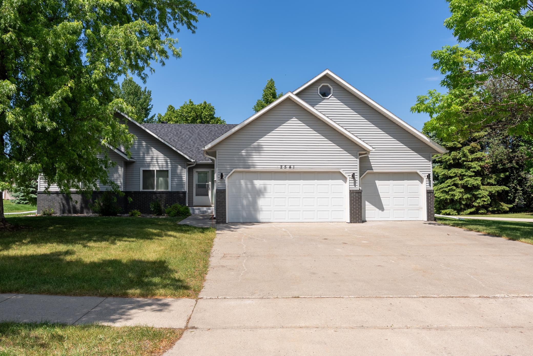 3rd image of 2541 S 26Th Ave S, Fargo, ND 58103 | MLS# 7089743