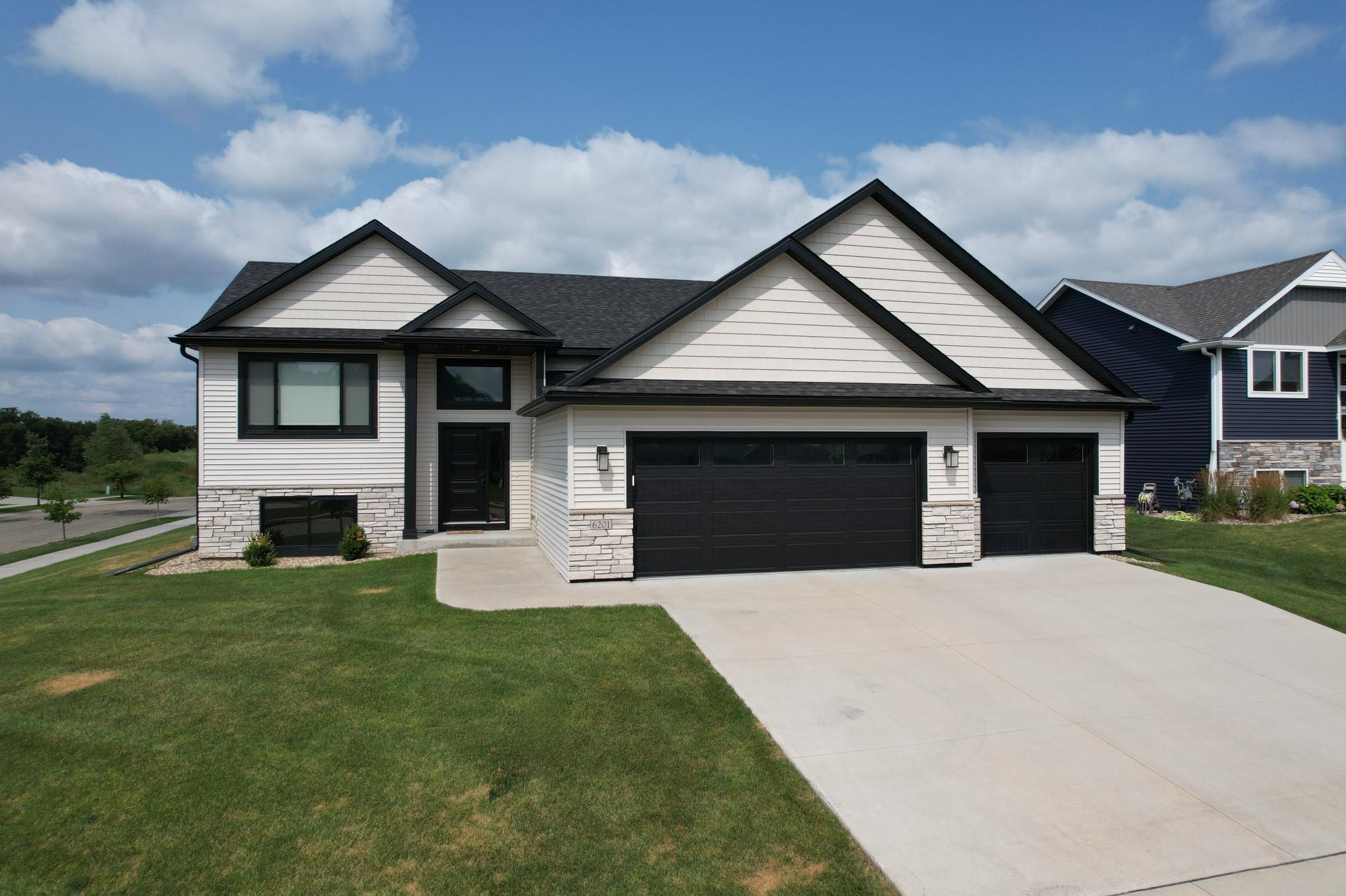 1st image of 6201 55th Ave Nw, Rochester, MN 55901 | MLS# 7089875