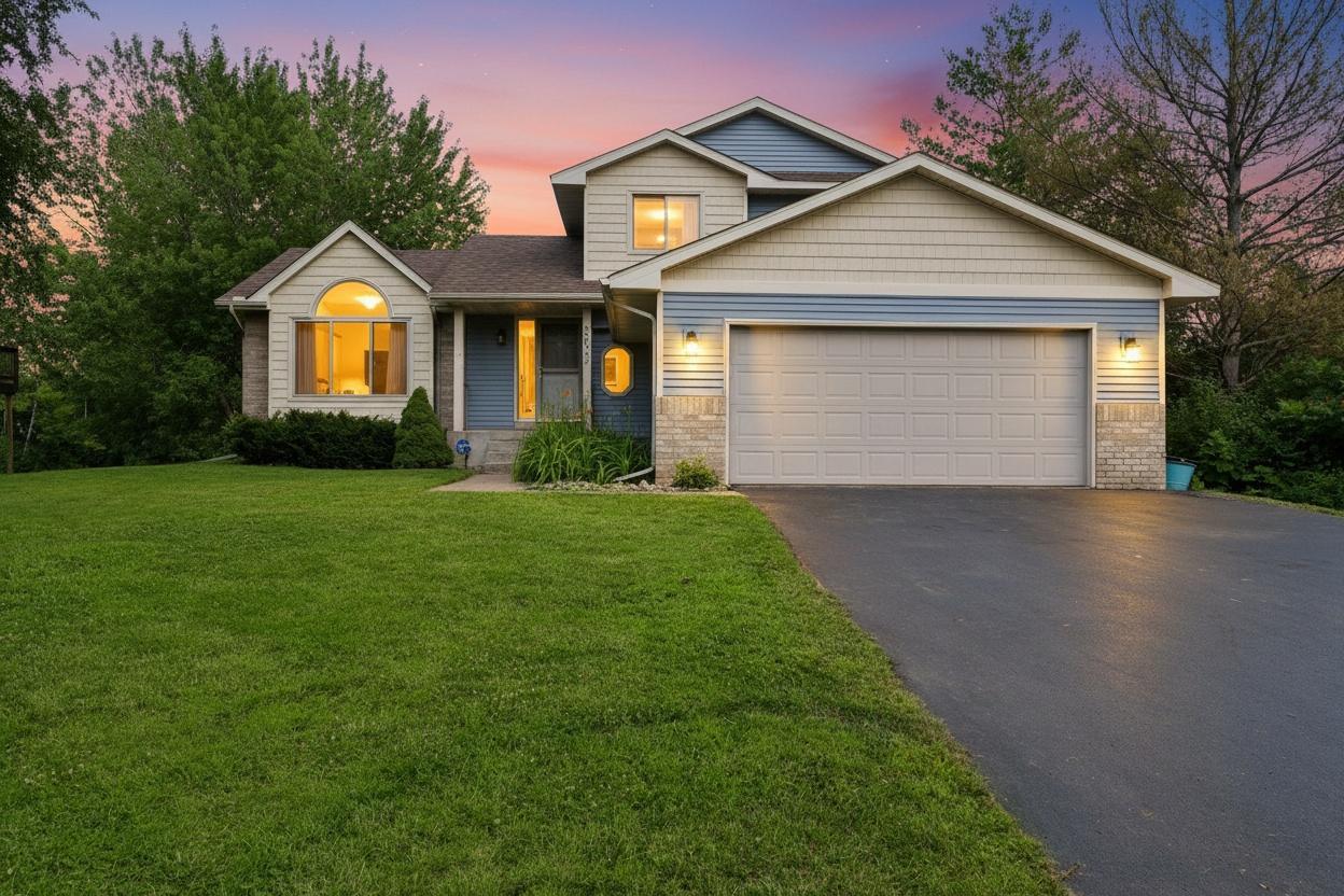 1st image of 5023 Helena Rd N, Saint Paul, MN 55128 | MLS# 7089882