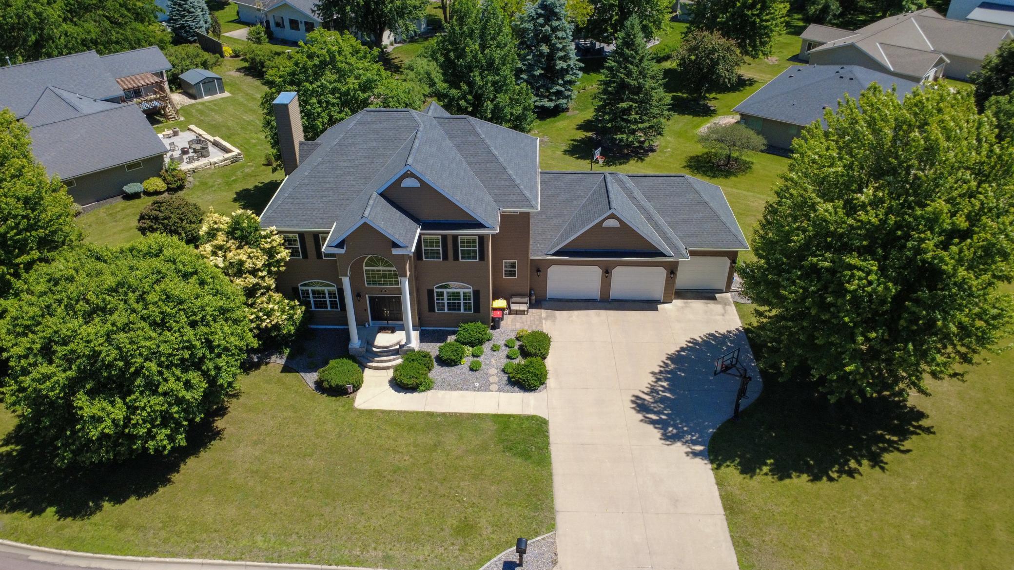 Homes for sale in Redwood Falls, MN | 504 Northwood Dr, Redwood Falls, MN 56283 | MLS# 7090184