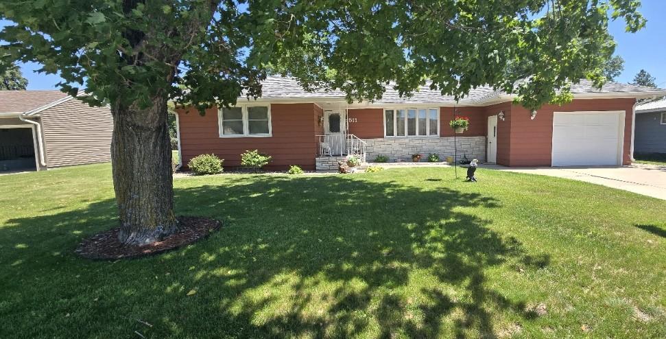 1st image of 511 S Mccornell Ave, Parkers Prairie, MN 56361 | MLS# 7090399