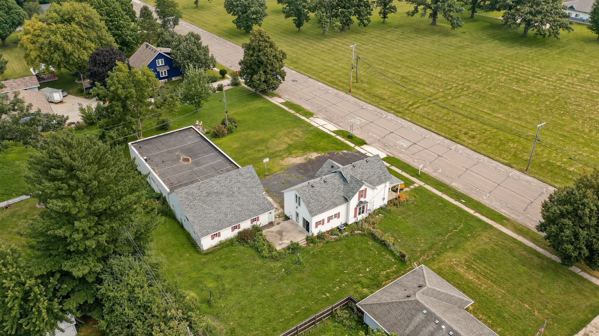 44th image of 305 Mill St N, Brownsdale, MN 55918 | MLS# 7090438