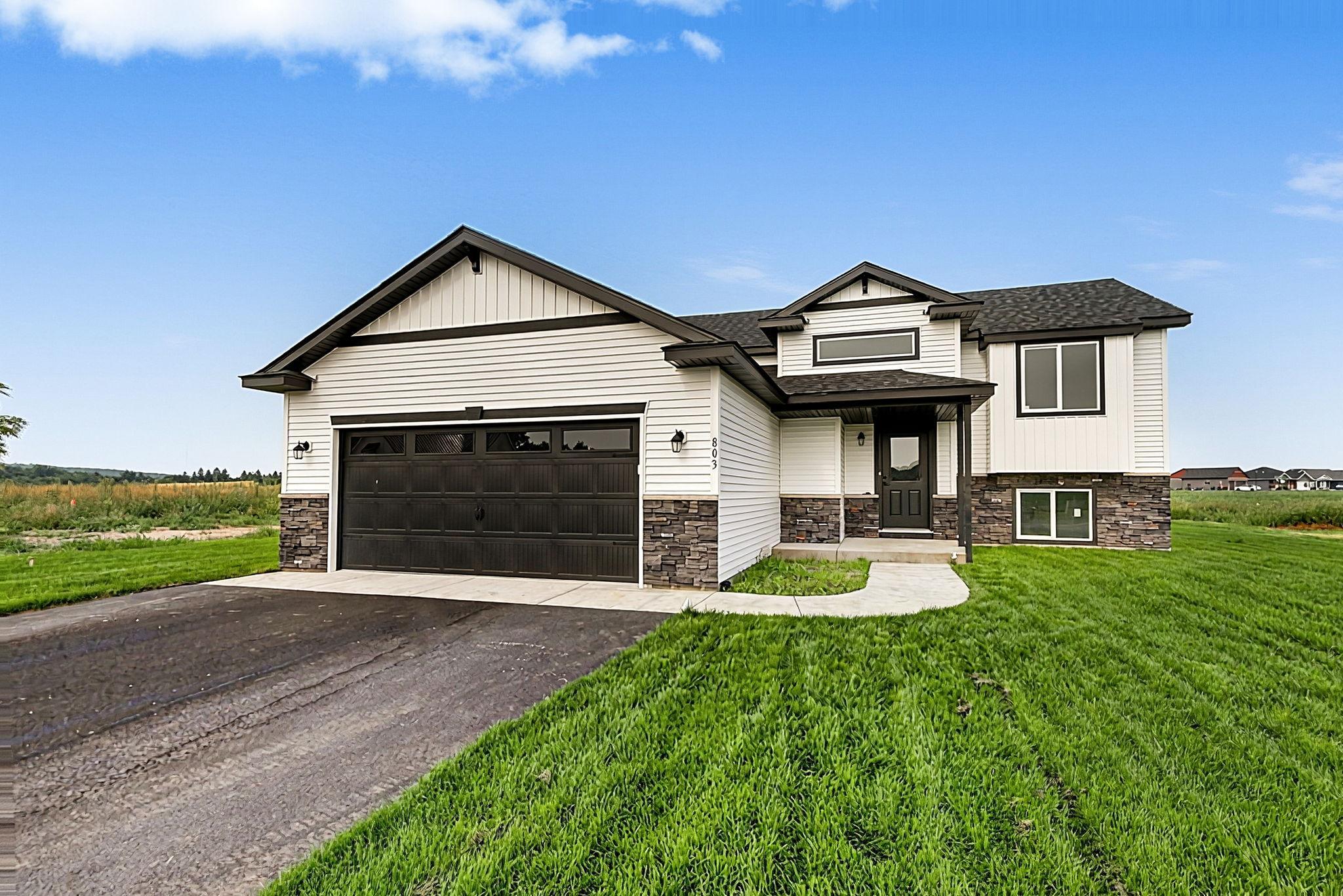 2nd image of 807 Prateria Ave, Avon, MN 56310 | MLS# 7090463