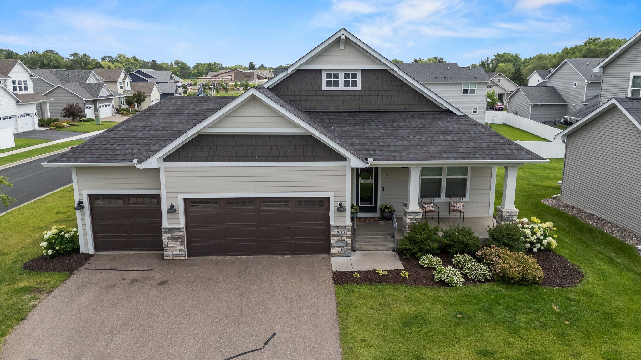 3rd image of 490 Elizabeth Wy, Hudson, WI 54016 | MLS# 7090485