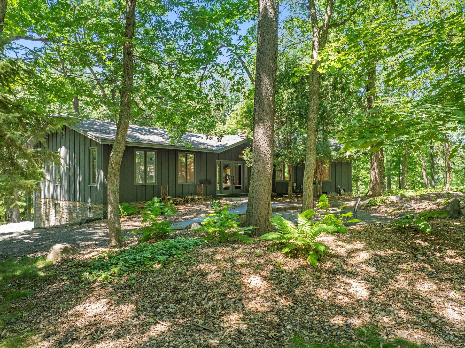 3rd image of 3 Snowy Owl Ln, Saint Paul, MN 55127 | MLS# 7090774