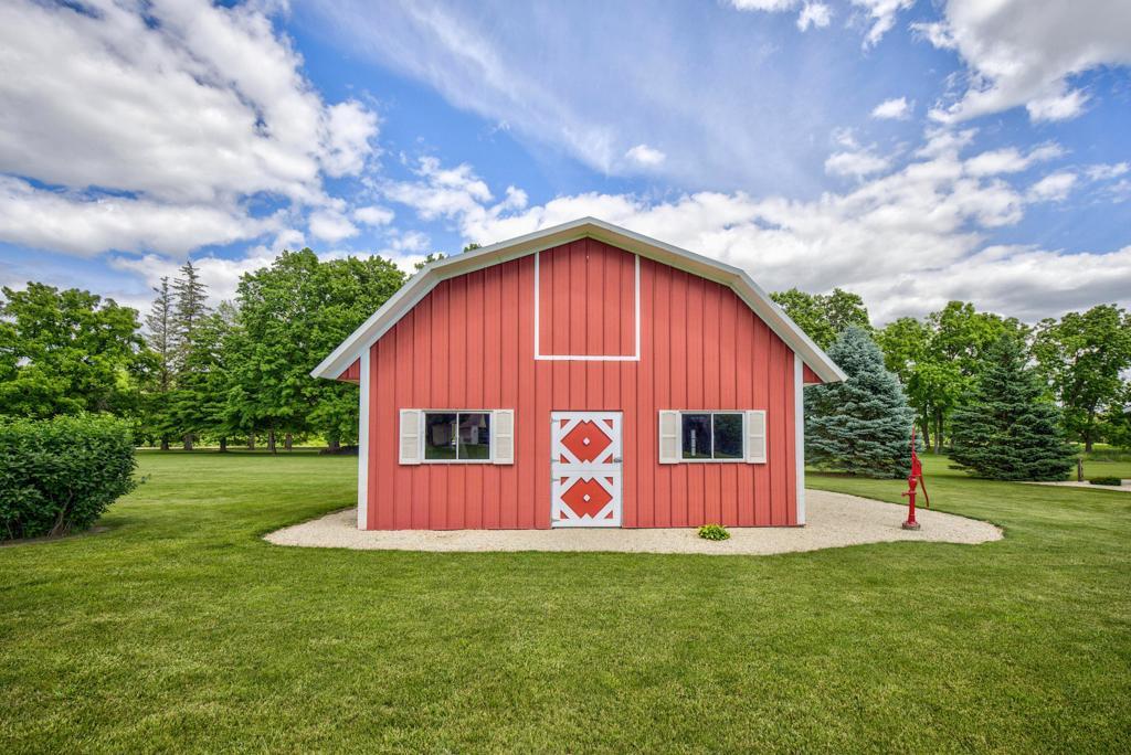Homes for sale in Le Roy, MN | 11560 767Th Ave, Le Roy, MN 55951 | MLS# 7090863