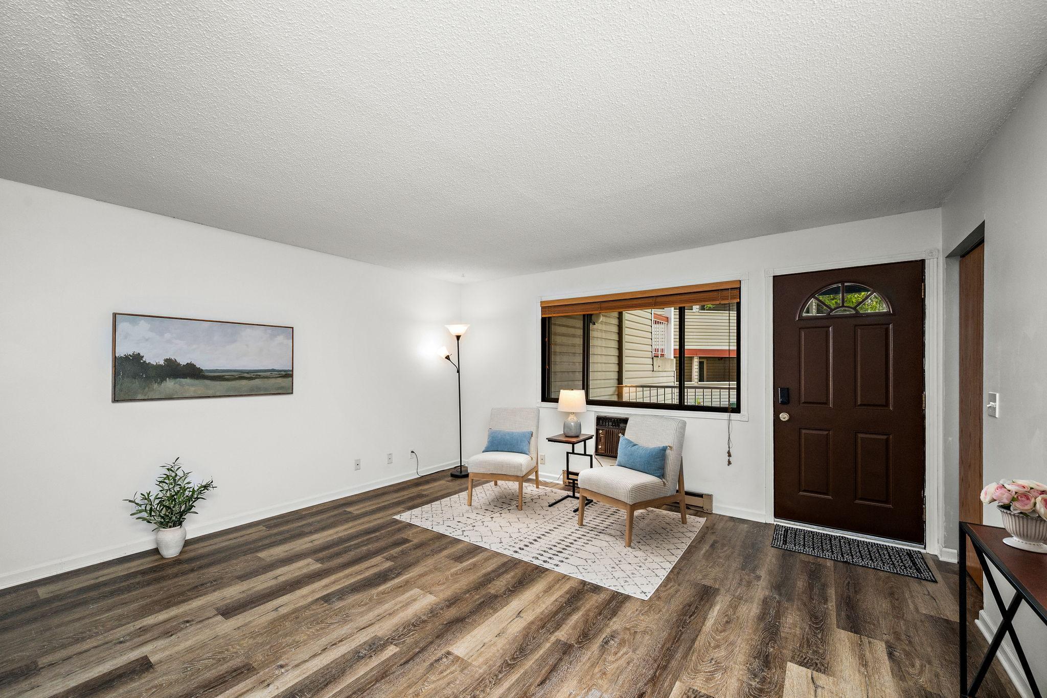 2nd image of 350 Shelard Pkwy #106, Saint Louis Park, MN 55426 | MLS# 7091065