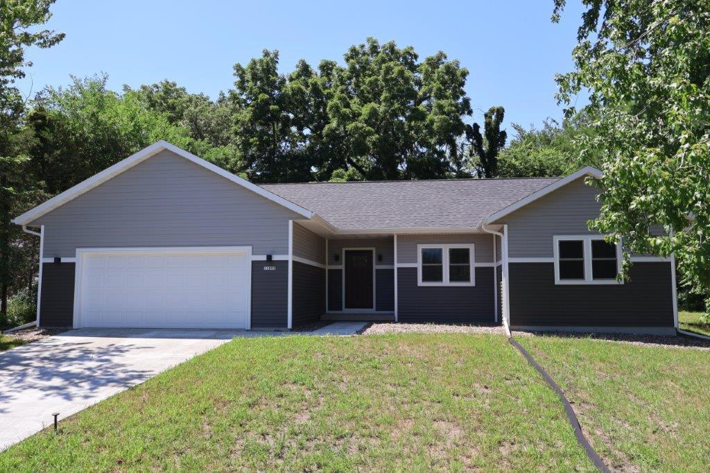 Homes for sale in Trempealeau, WI | 11893 Pine St, Trempealeau, WI 54661 | MLS# 7091078