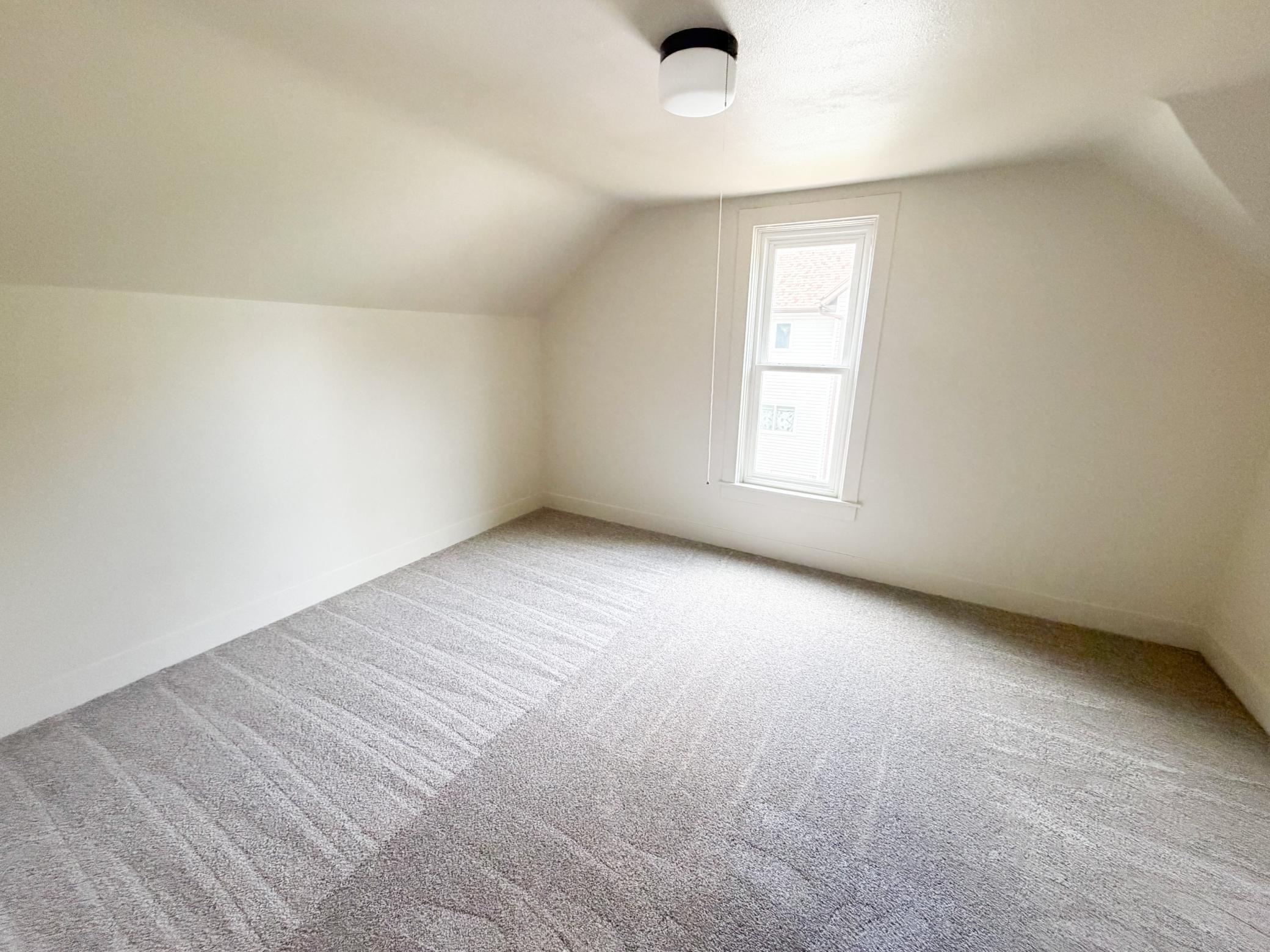 32nd image of 1304 3rd Ave, Worthington, MN 56187 | MLS# 7091127