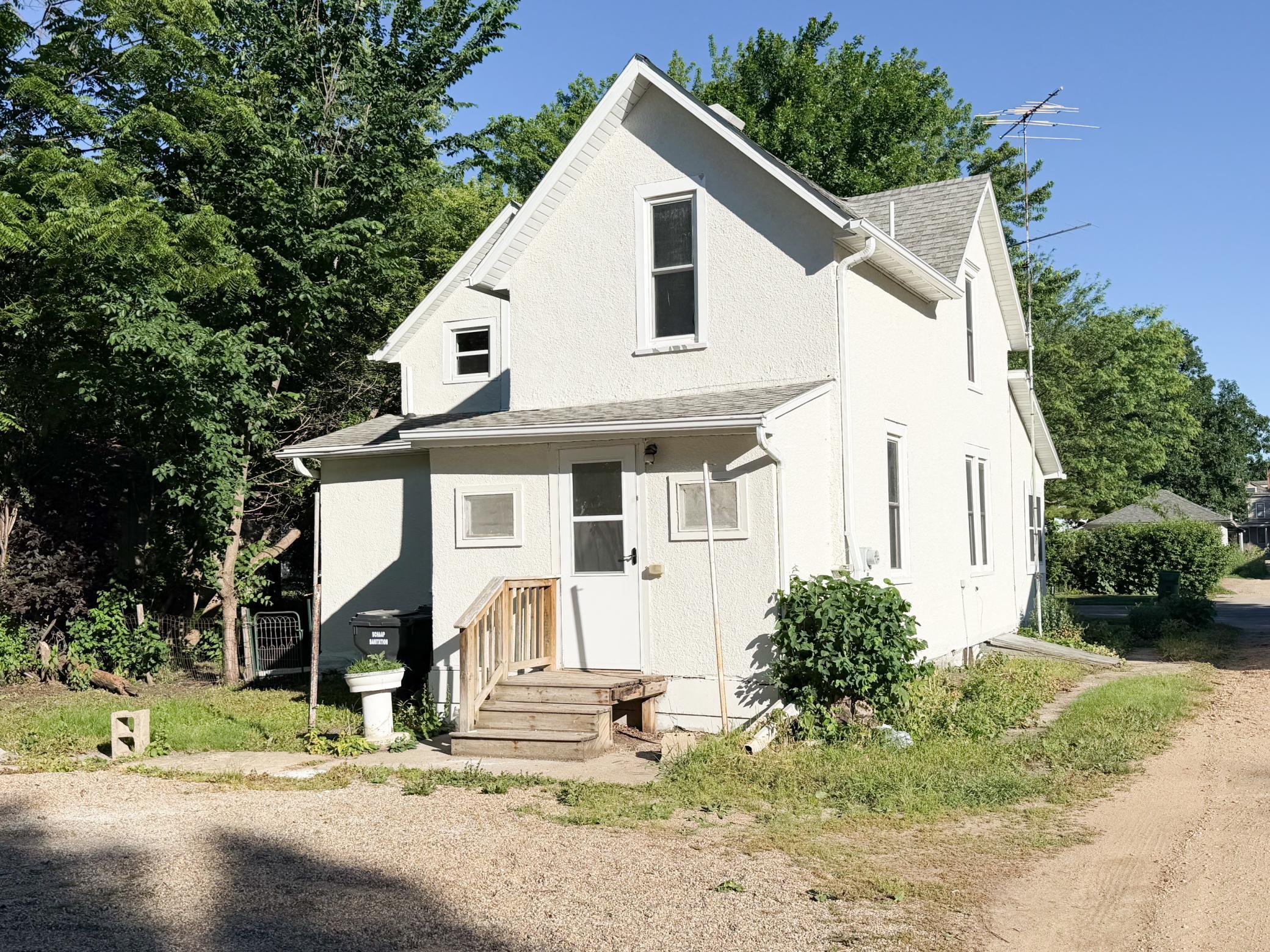 Homes for sale in Worthington, MN | 1304 3Rd Ave, Worthington, MN 56187 | MLS# 7091127