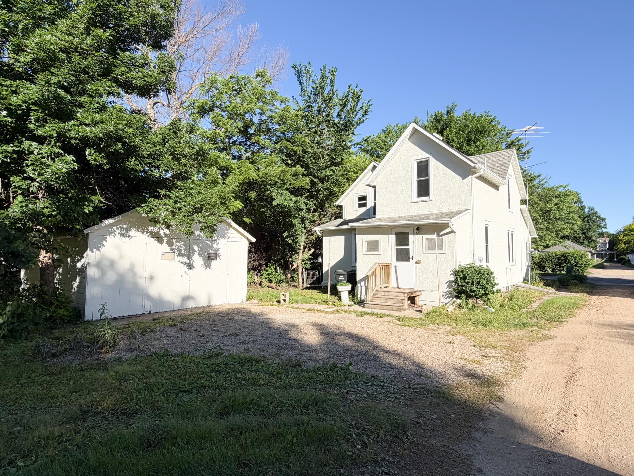 Homes for sale in Worthington, MN | 1304 3Rd Ave, Worthington, MN 56187 | MLS# 7091127