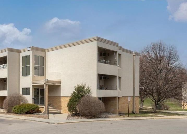 Homes for sale in Rochester, MN | 1911 Viking Dr Nw #11, Rochester, MN 55901 | MLS# 7091217