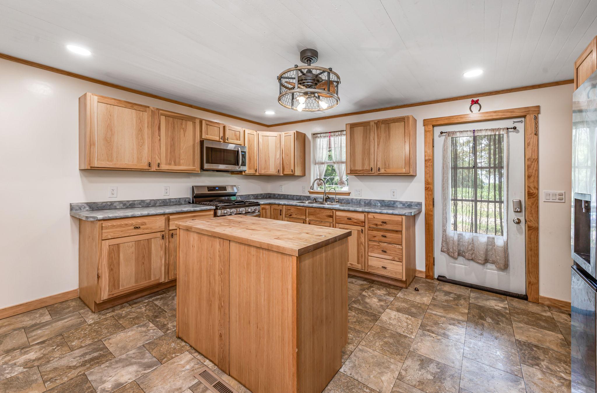 5th image of 14089 430Th Ave, Blue Earth, MN 56013 | MLS# 7091272