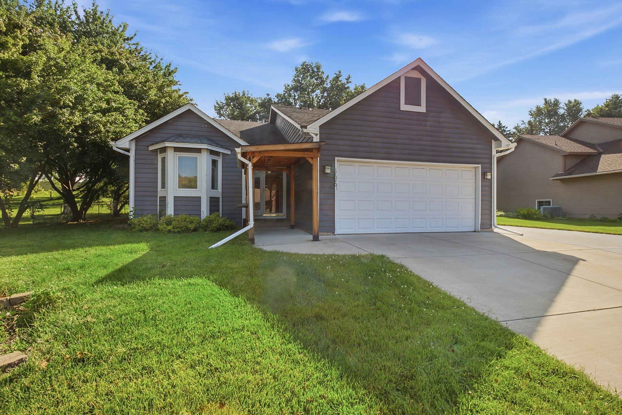 Homes for sale in Lakeville, MN | 17040 Glencoe Ave, Lakeville, MN 55044 | MLS# 7091336