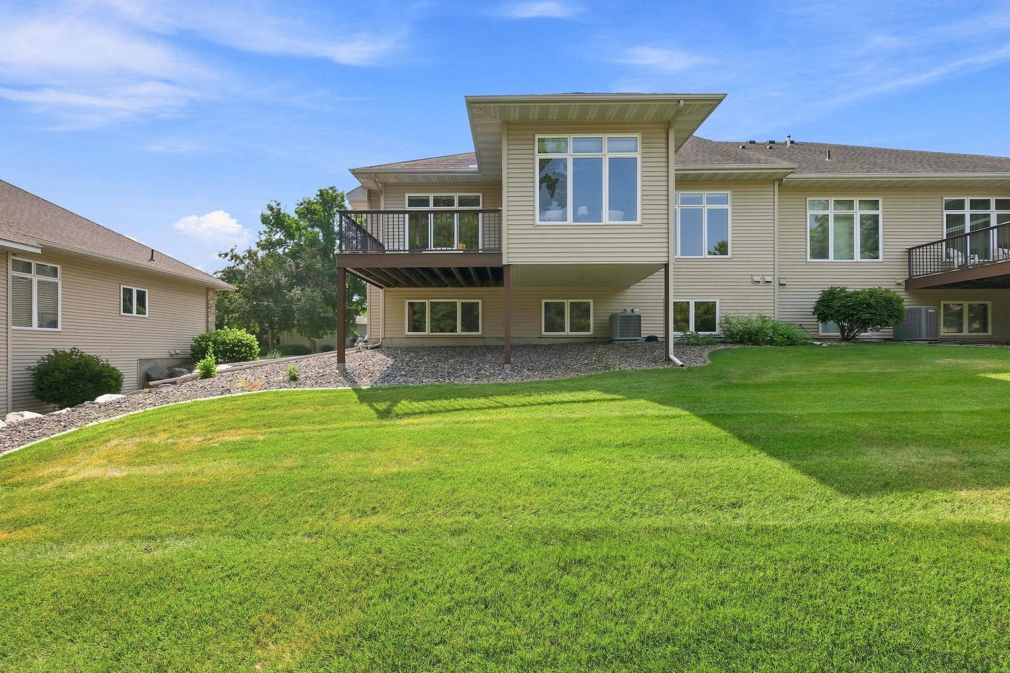2nd image of 10276 Lancaster Ln, Saint Paul, MN 55129 | MLS# 7091618