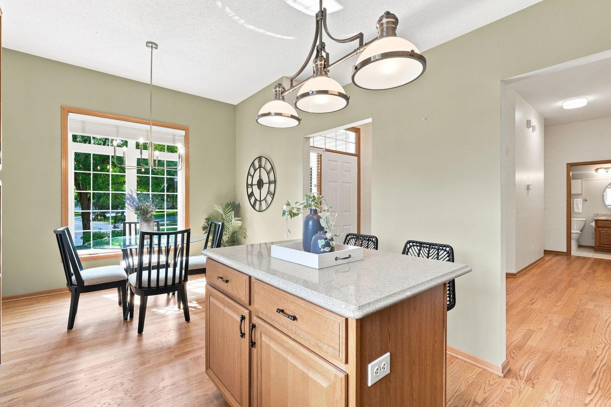 4th image of 10276 Lancaster Ln, Saint Paul, MN 55129 | MLS# 7091618