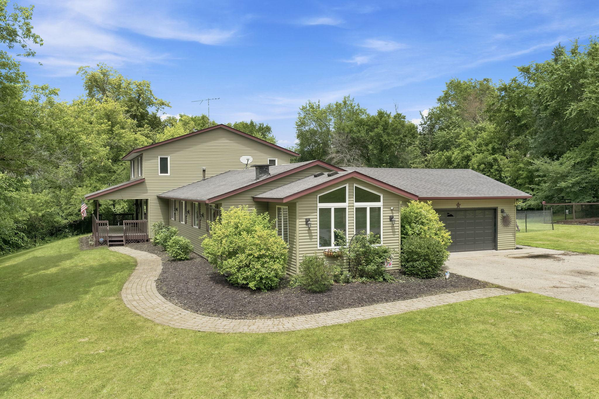 1st image of 35180 County 14 Blvd, Cannon Falls, MN 55009 | MLS# 7091832