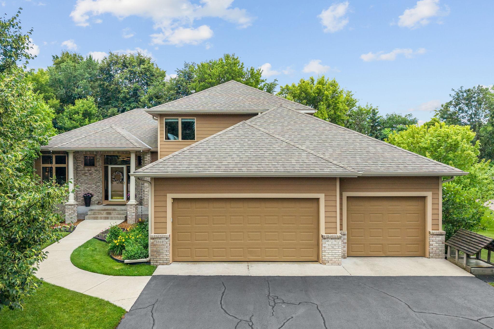 1st image of 1668 Lakeland Cir, Hugo, MN 55038 | MLS# 7091926