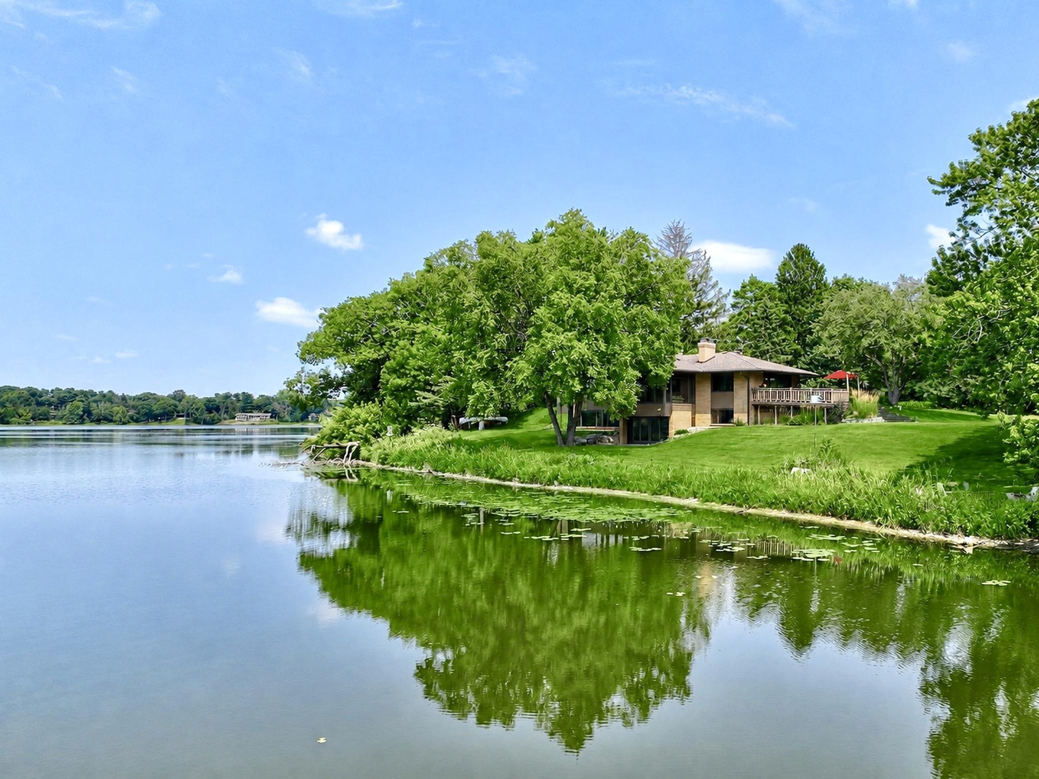 3rd image of 19 Dove Ln, Saint Paul, MN 55127 | MLS# 7091984