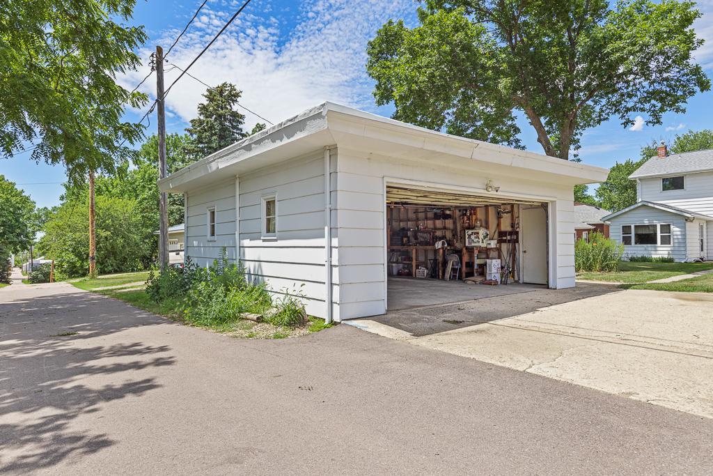 Homes for sale in Jasper, MN | 213 2Nd St E, Jasper, MN 56144 | MLS# 7092797
