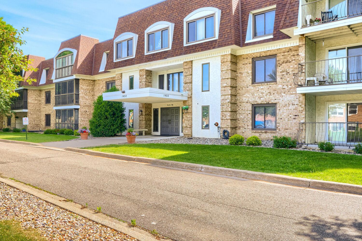 1st image of 1450 Bidwell St #108, Saint Paul, MN 55118 | MLS# 7092831
