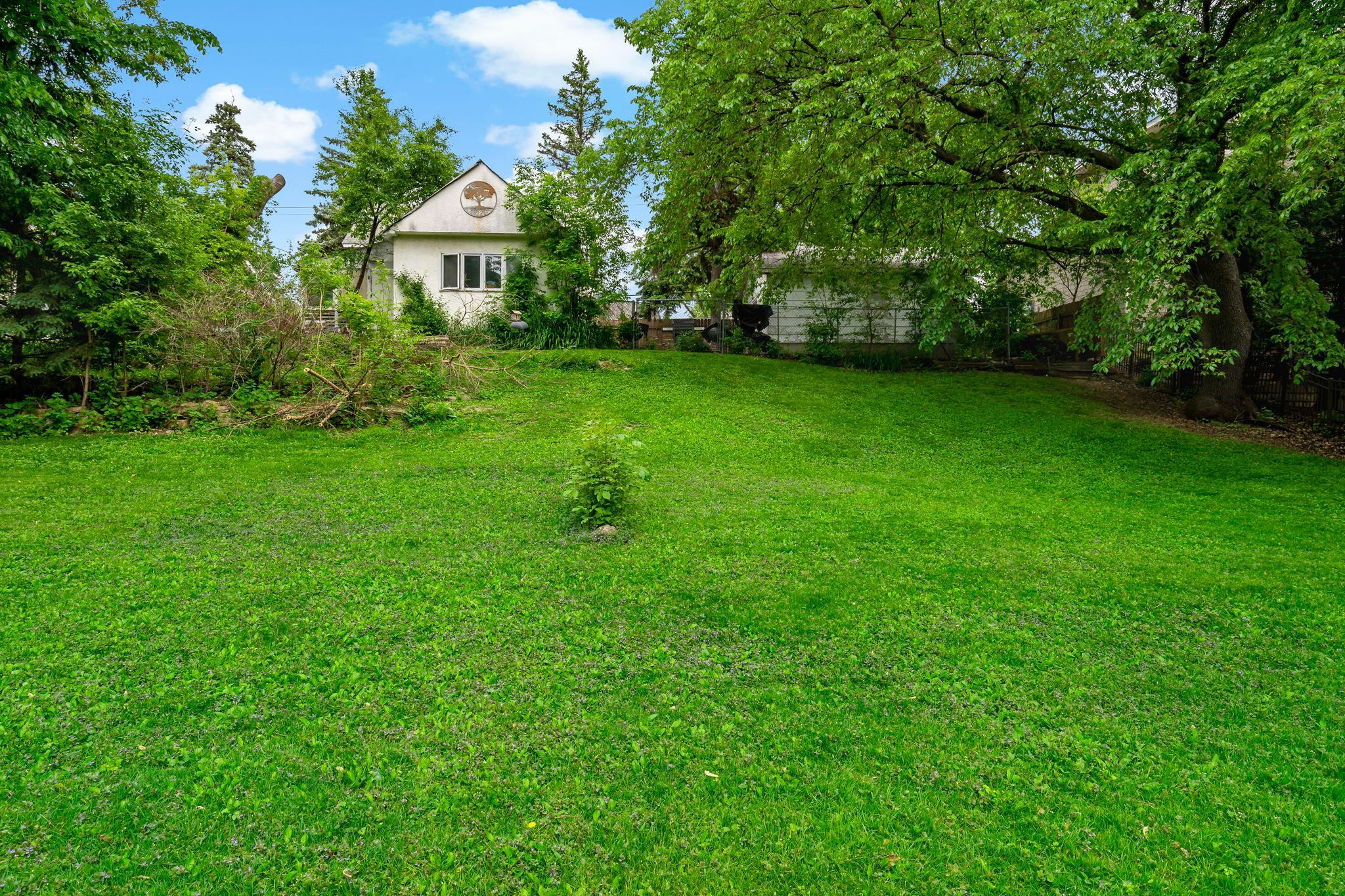 2nd image of 5801 Interlachen, Minneapolis, MN 55436 | MLS# 7092905