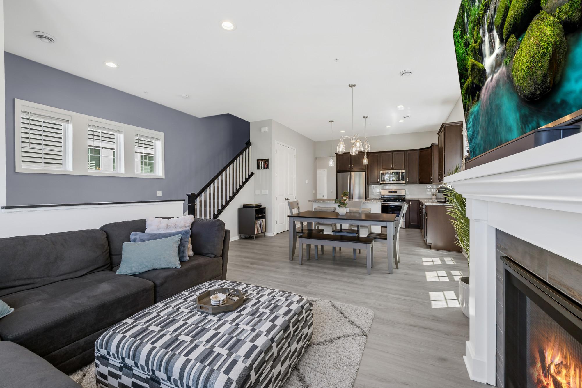 4th image of 8133 Arrowwood Ln N, Maple Grove, MN 55369 | MLS# 7093108