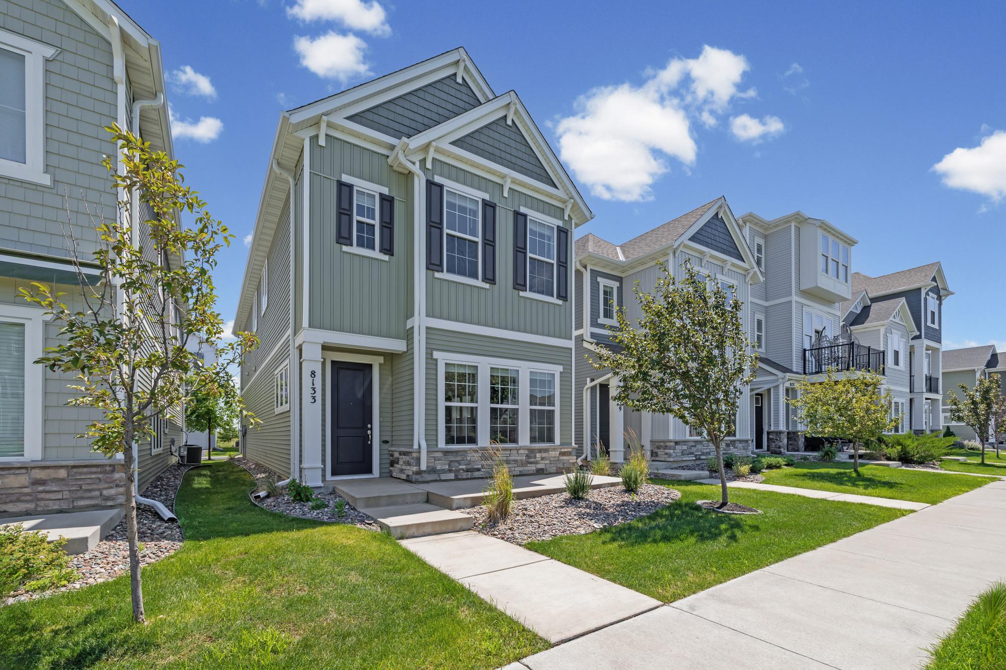 2nd image of 8133 Arrowwood Ln N, Maple Grove, MN 55369 | MLS# 7093108