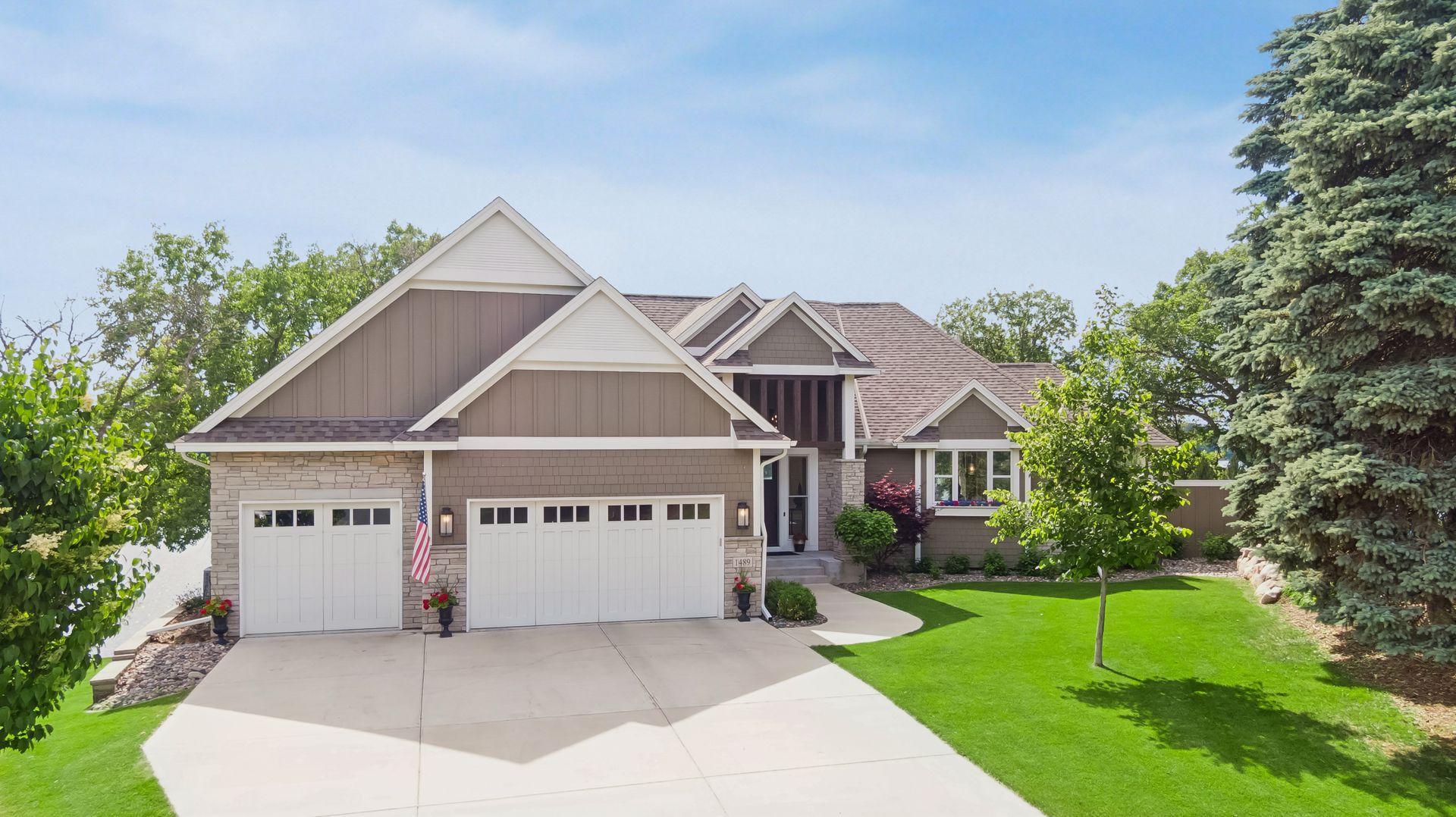 3rd image of 1489 Bussard Ct, Arden Hills, MN 55112 | MLS# 7093309