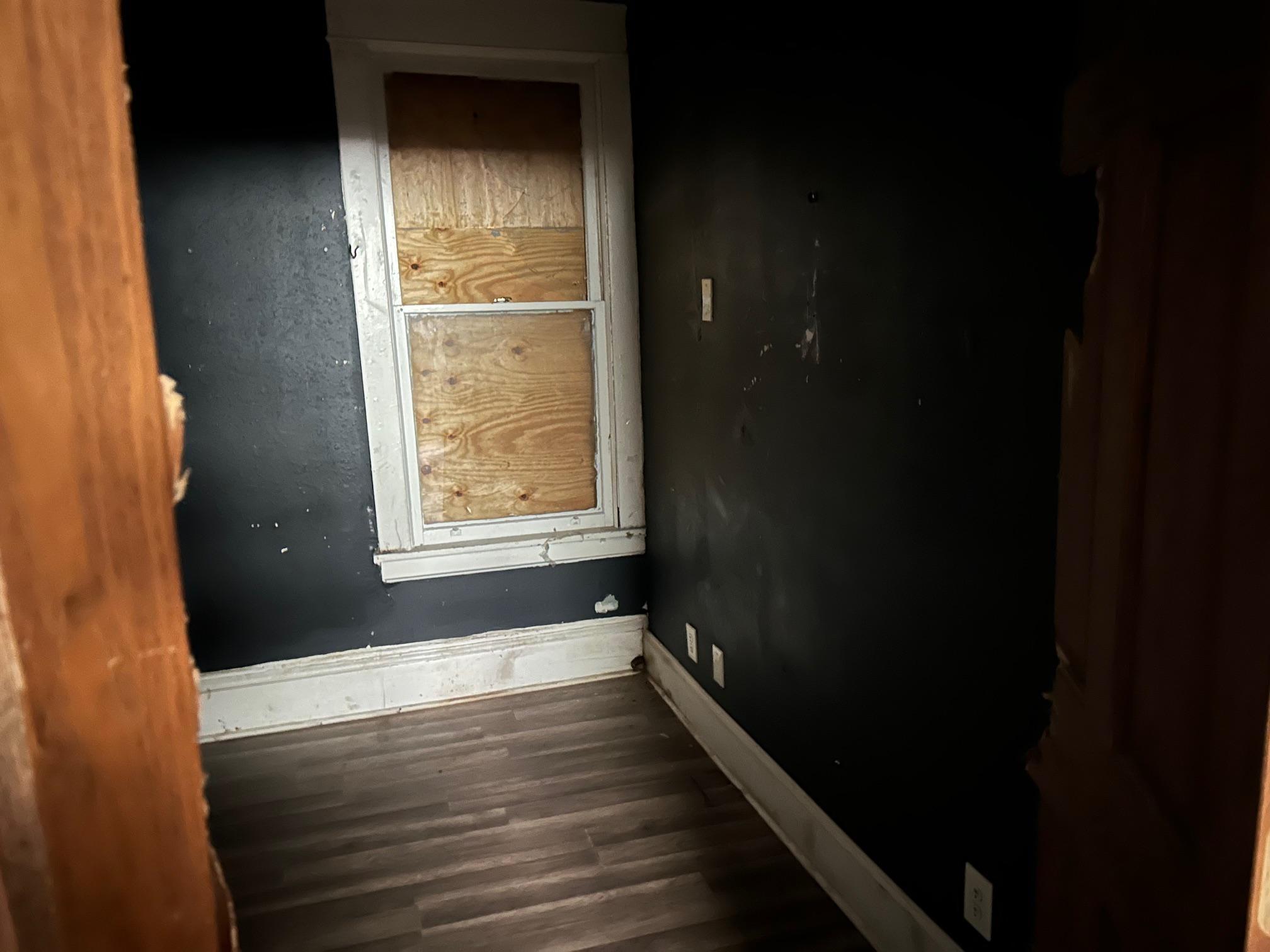 5th image of 719 Sherburne Ave, St. Paul, MN 55104