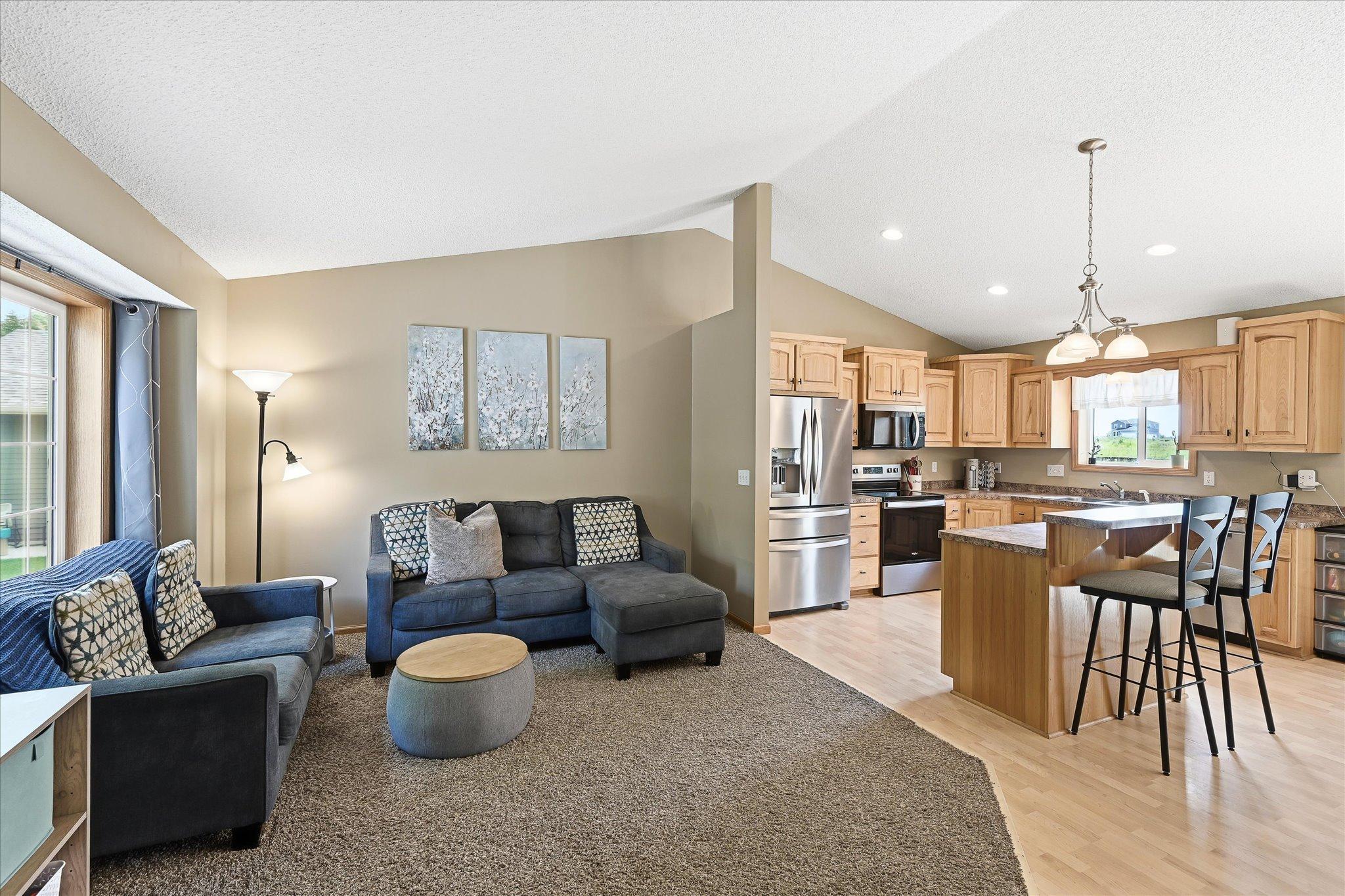 3rd image of 11495 75Th St Ne, Albertville, MN 55301 | MLS# 7093425