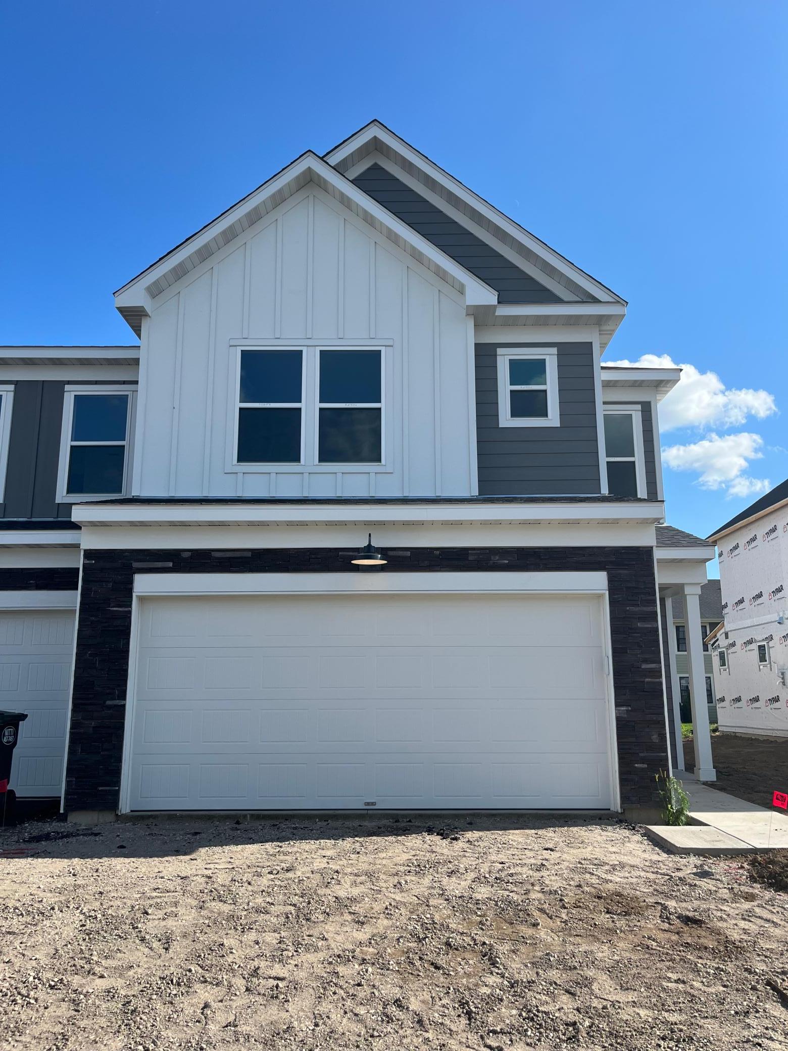 1st image of 17970 Genoa Dr, Lakeville, MN 55044 | MLS# 7093530