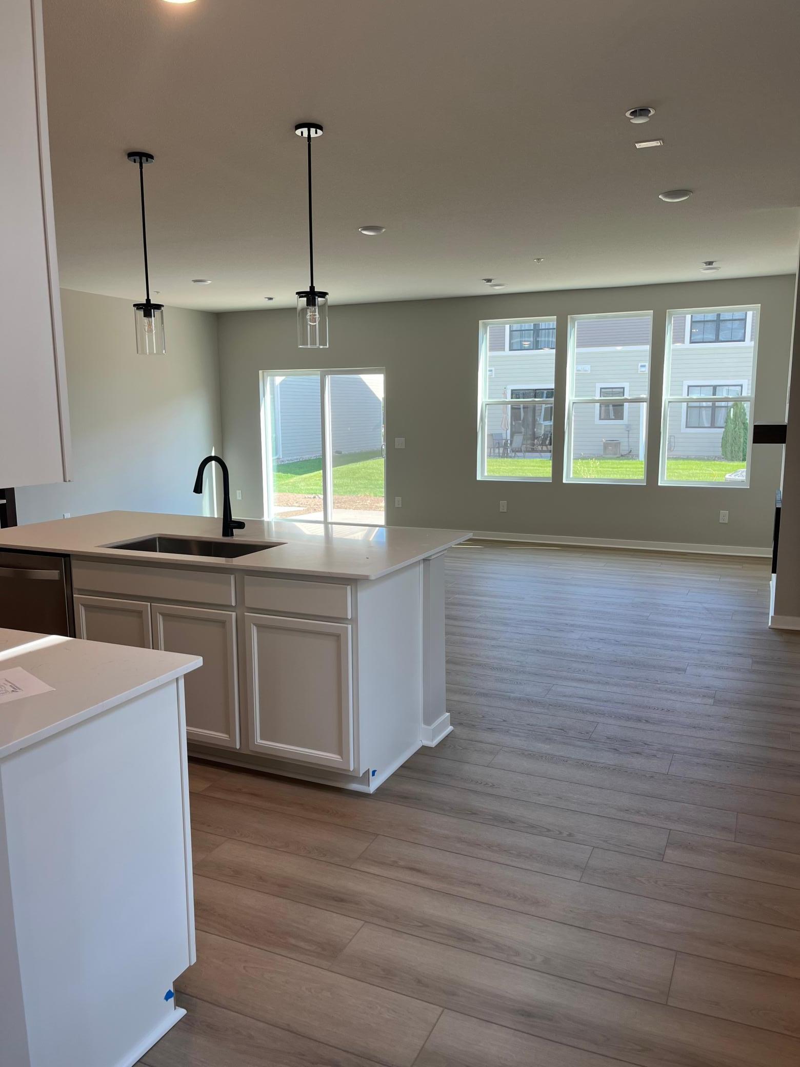 2nd image of 17970 Genoa Dr, Lakeville, MN 55044 | MLS# 7093530