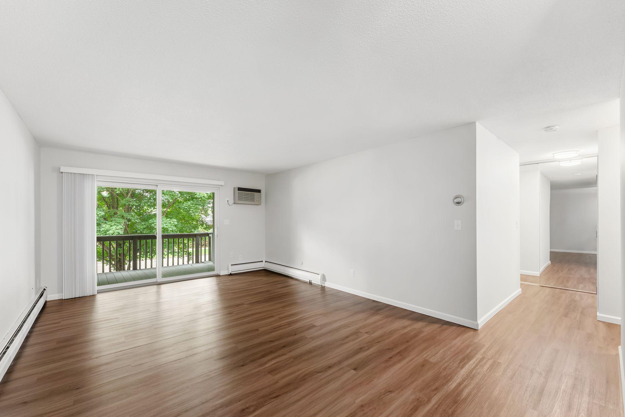 4th image of 2800 Hamline Ave N #216, Saint Paul, MN 55113 | MLS# 7093814