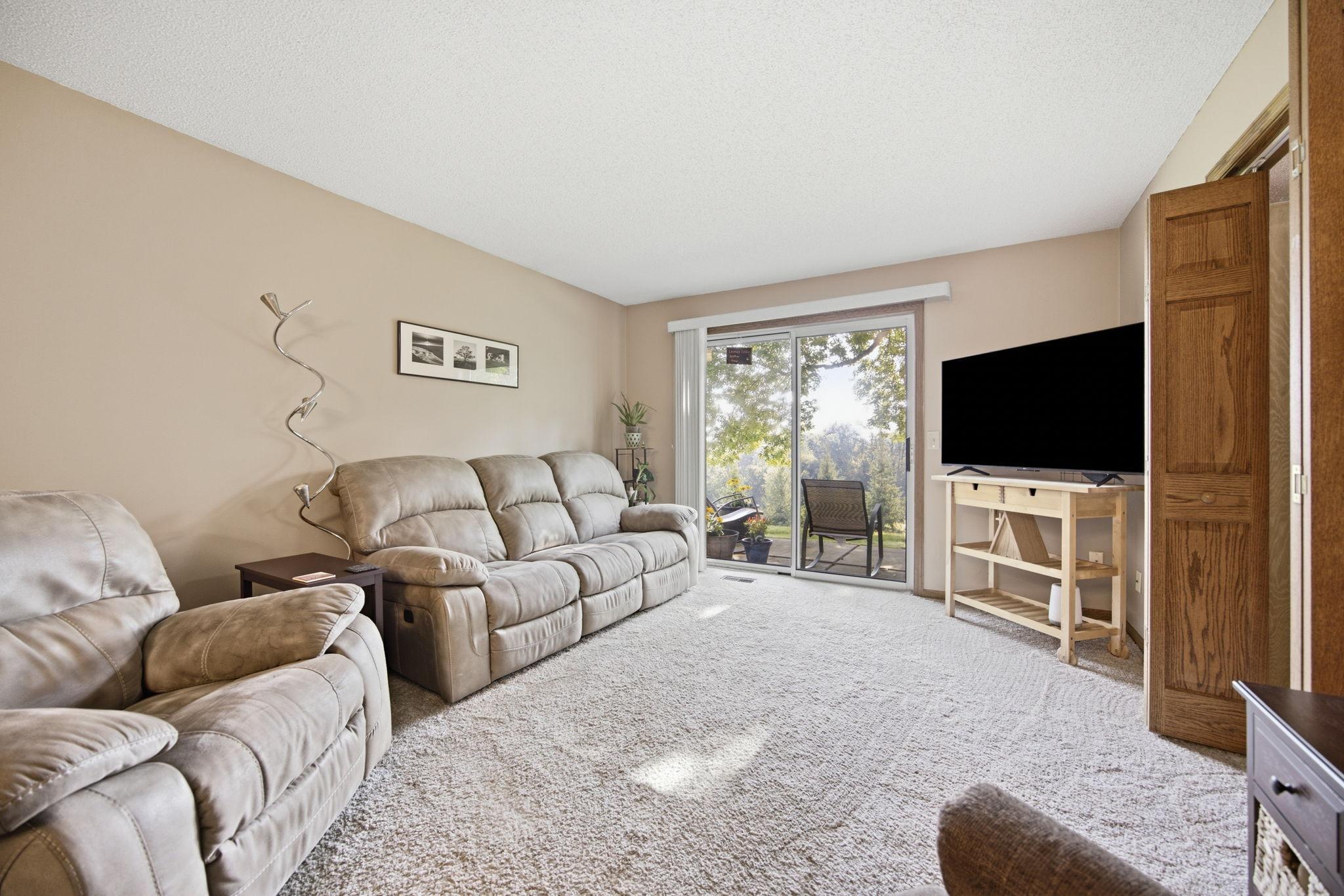 3rd image of 14000 44Th Pl N #2, Plymouth, MN 55446 | MLS# 7093868