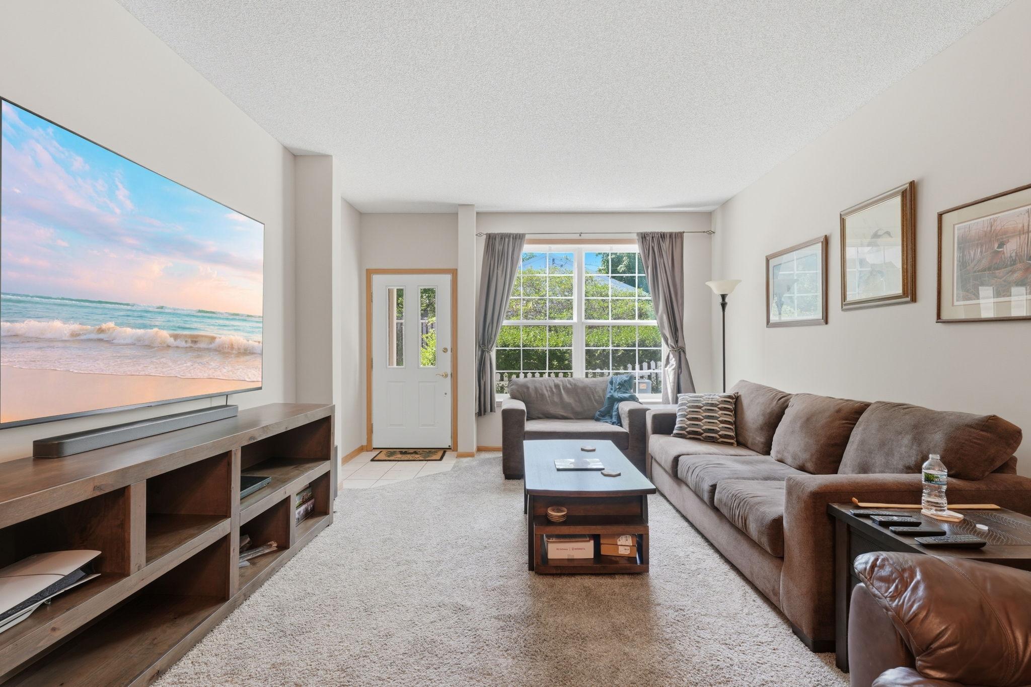 4th image of 9617 Alvarado Ln N, Maple Grove, MN 55311 | MLS# 7093897