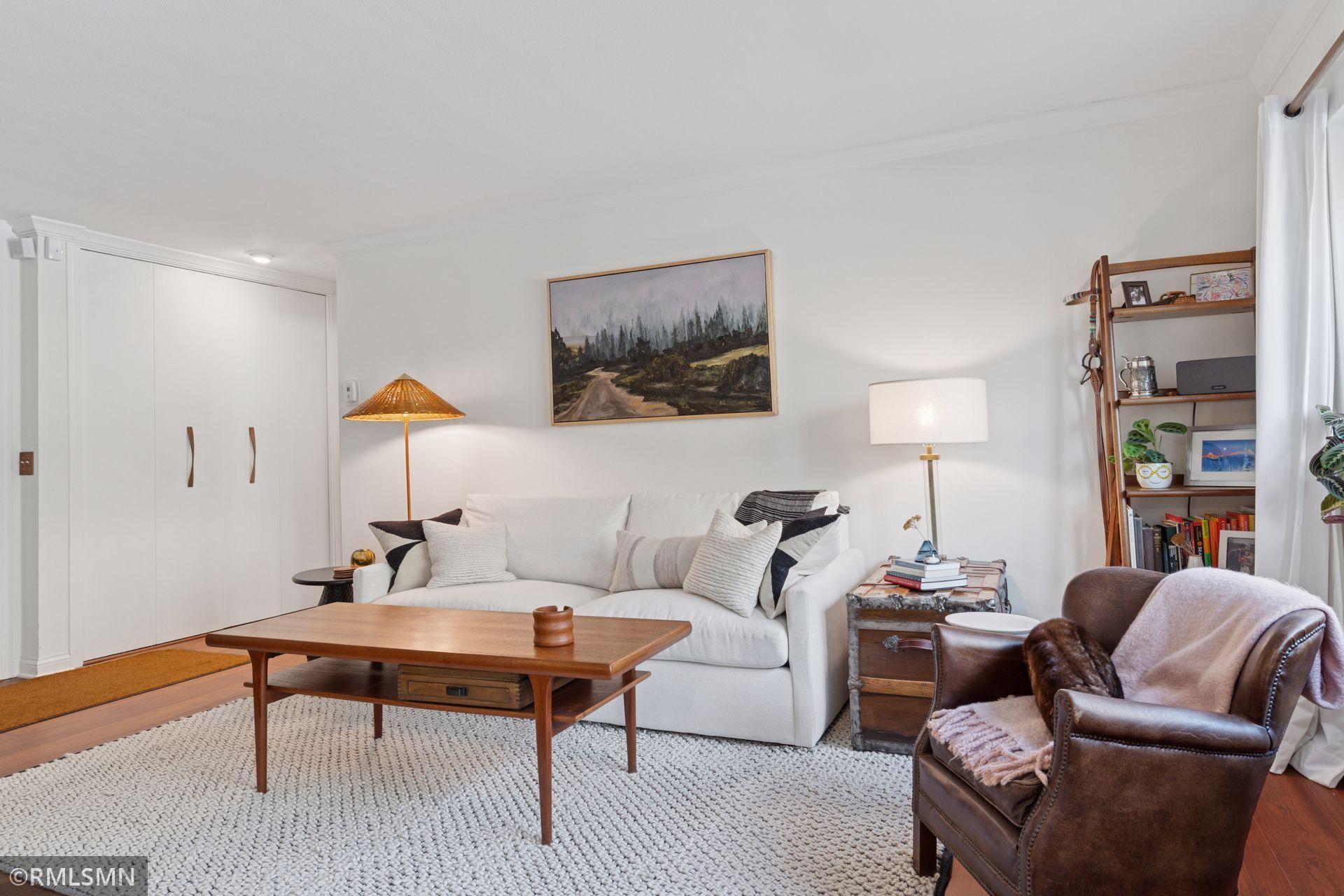 4th image of 2928 Dean Pkwy, Minneapolis, MN 55416