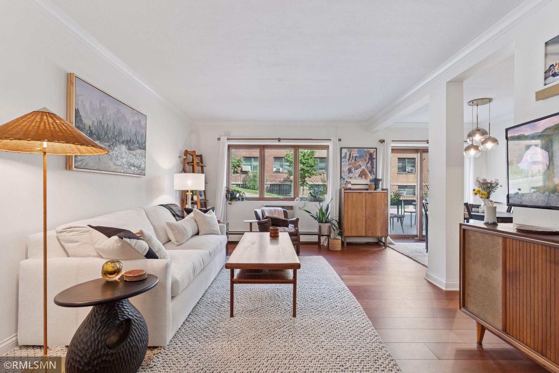 2nd image of 2928 Dean Pkwy #2I, Minneapolis, MN 55416 | MLS# 7094002