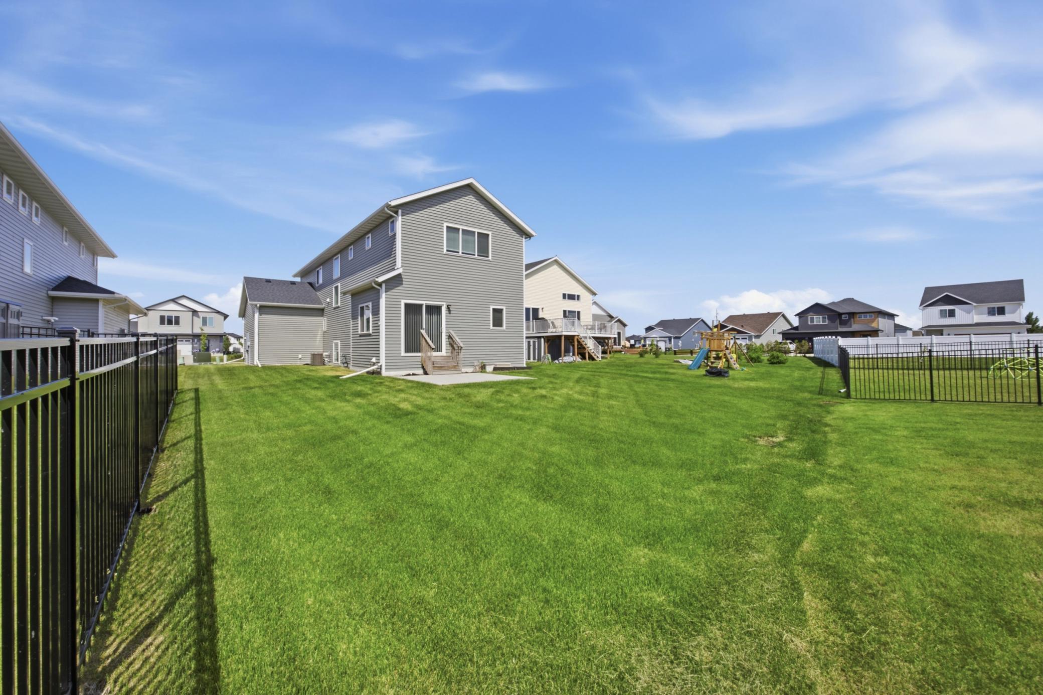 2nd image of 5227 11th St W, West Fargo, ND 58078 | MLS# 7094115