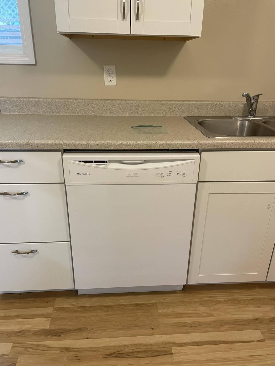 4th image of 1305 16 1/2 St S, Fargo, ND 58103 | MLS# 7094116