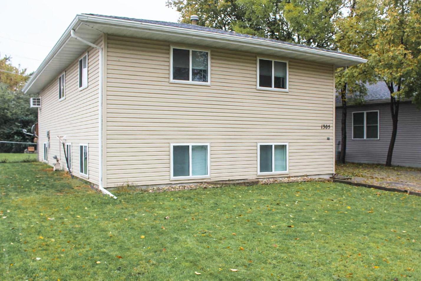 1st image of 1305 16 1/2 St S, Fargo, ND 58103 | MLS# 7094116