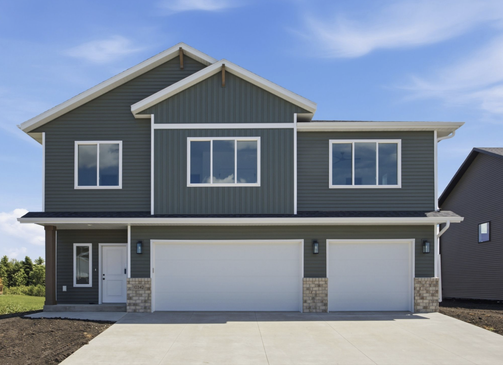 1st image of 10342 Burgundy Dr, Horace, ND 58047 | MLS# 7094131