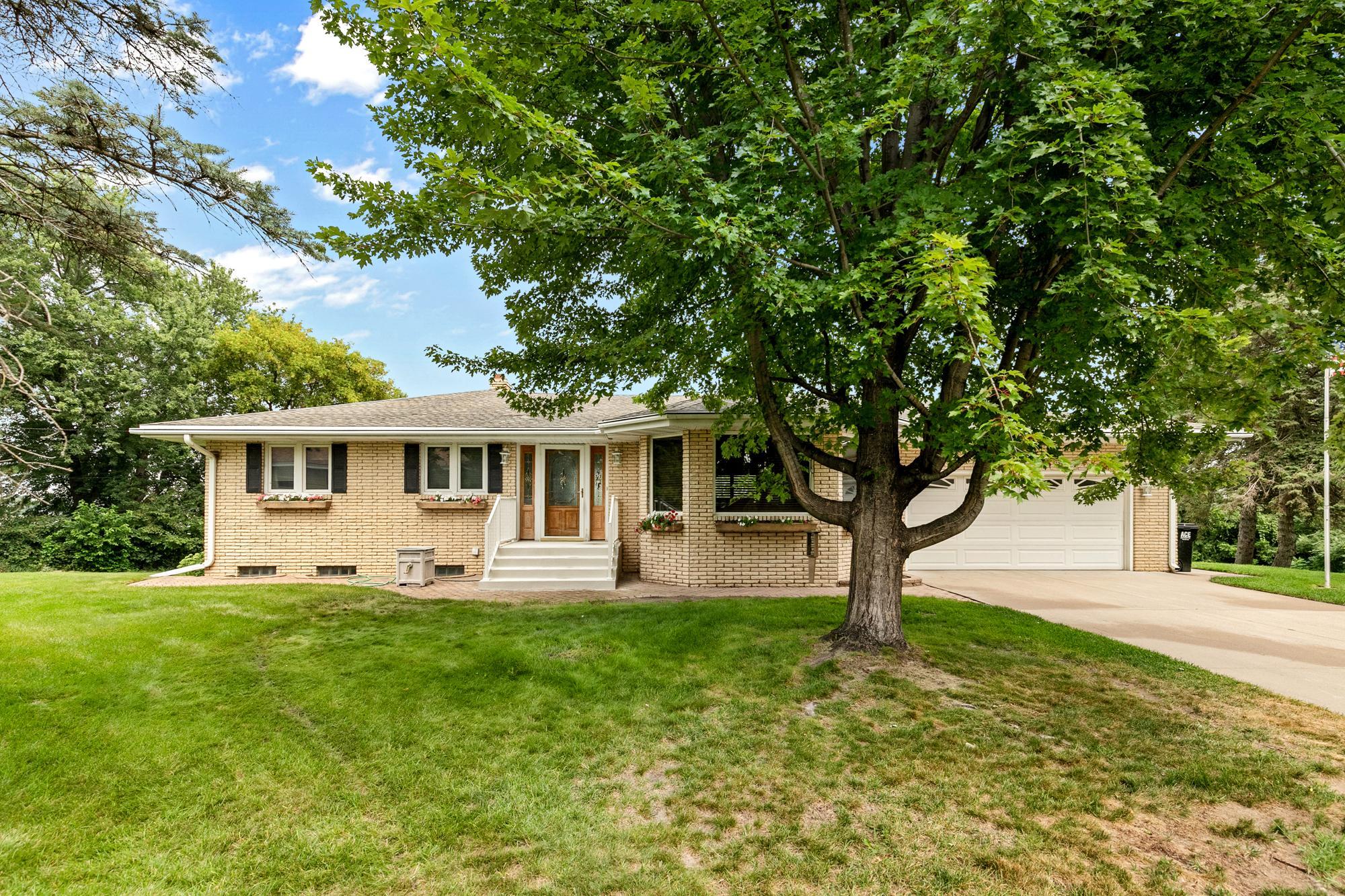 1st image of 5708 141st St N, Hugo, MN 55038 | MLS# 7094157
