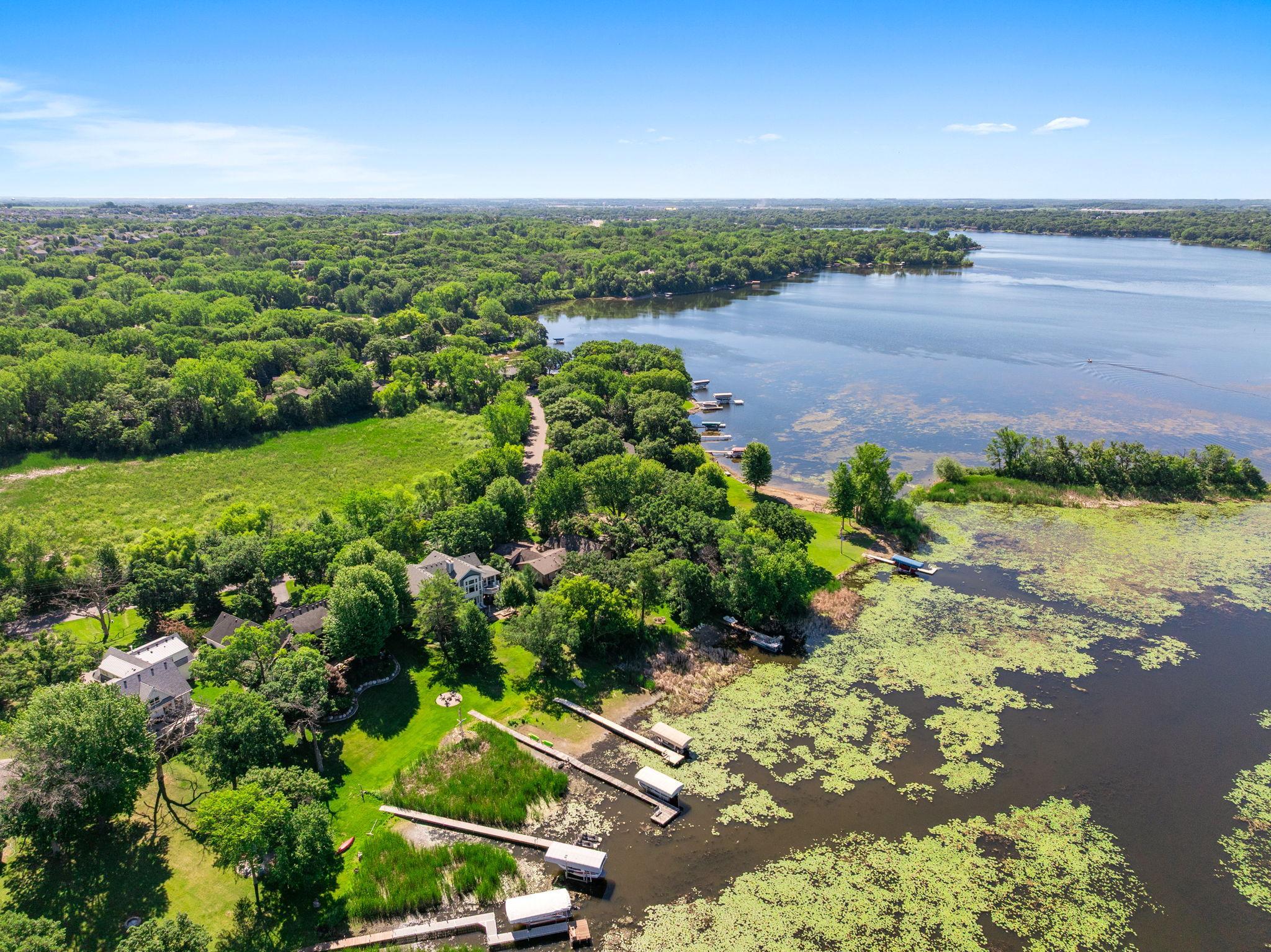2nd image of 19001 Orchard Trl, Lakeville, MN 55044 | MLS# 7094158