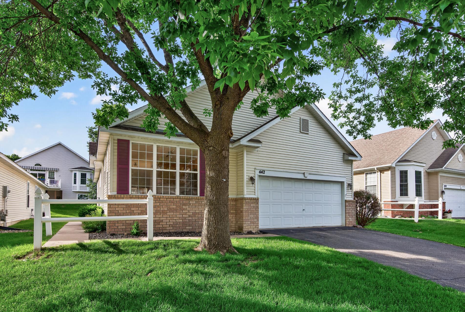 3rd image of 442 Meadowood Ln, Burnsville, MN 55337 | MLS# 7094293