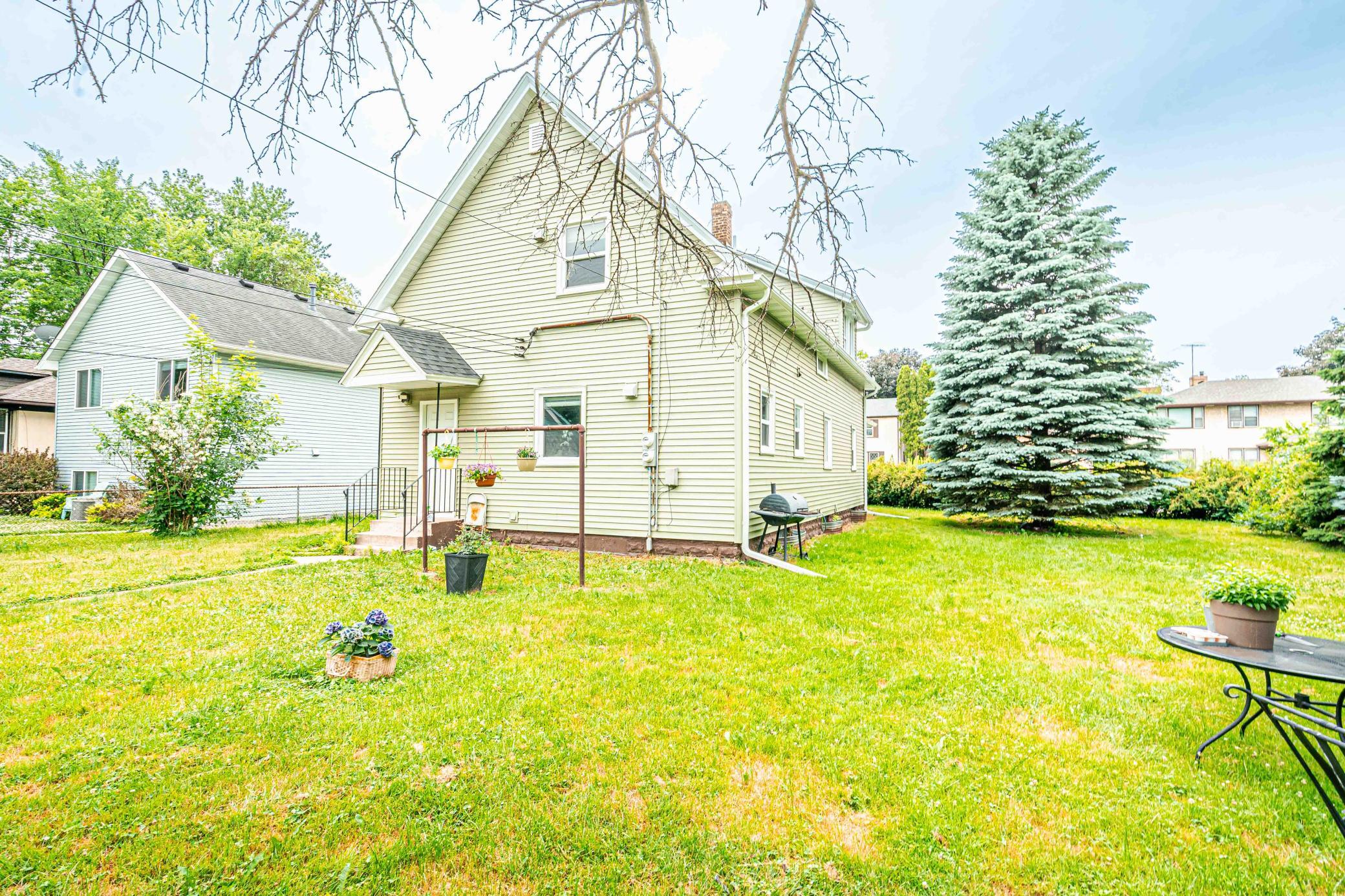 4th image of 229 2Nd Ave S, South Saint Paul, MN 55075 | MLS# 7094696